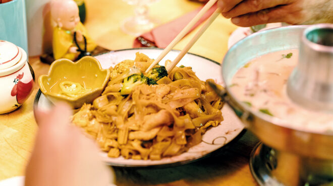 τρώγοντας-σε-4-αθηναϊκές-μπάρες-563591299