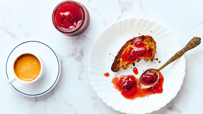 τελειώνουν-σε-λίγο-οι-φράουλες-μην-ξεχ-563641033