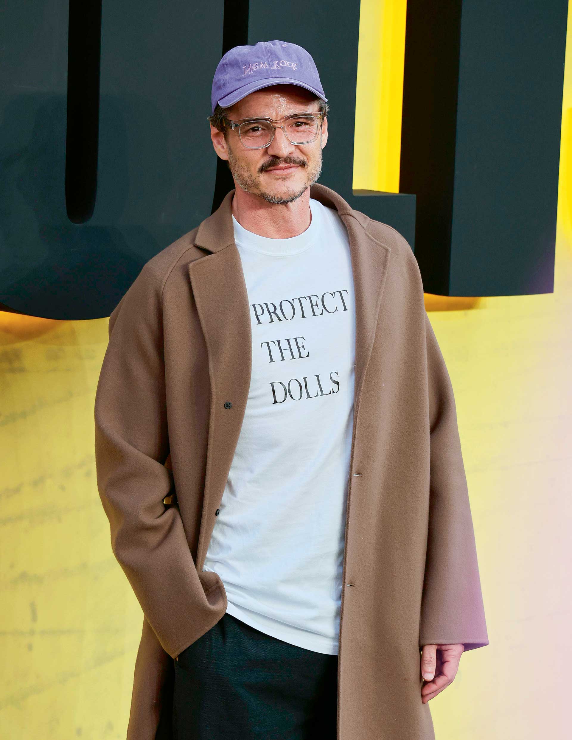 Γιατί όλοι συμπαθούν τον Πέδρο Πασκάλ-6