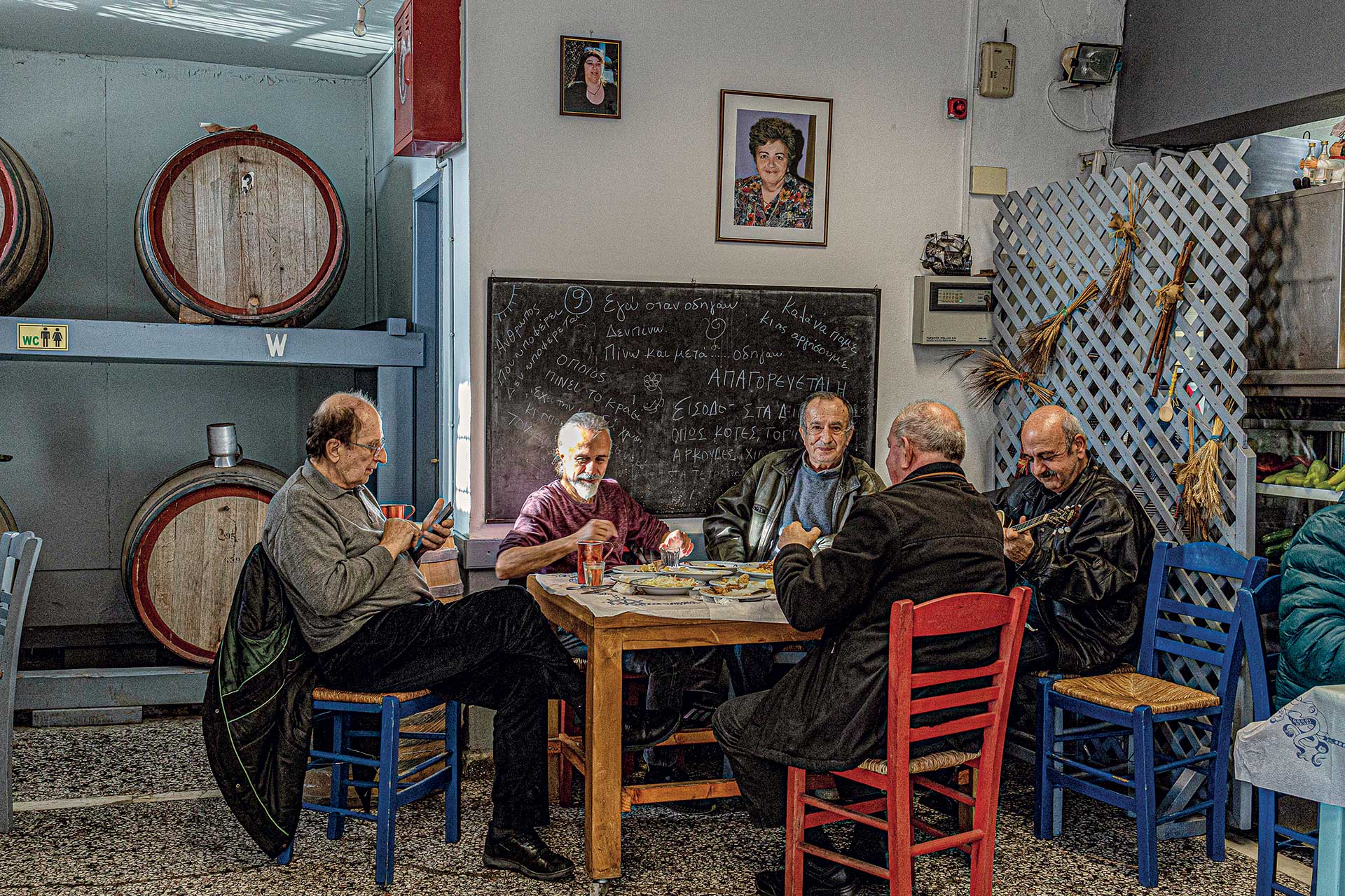 Πού θα φάτε μεσημεριανό σαν τον σπίτι σας-10