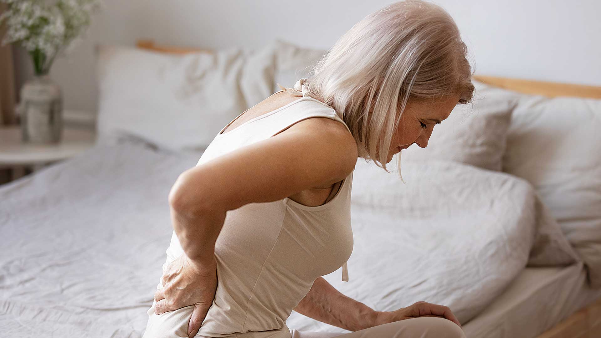 χάπια-ή-έμπλαστρα-για-την-ανακούφιση-α-563611882