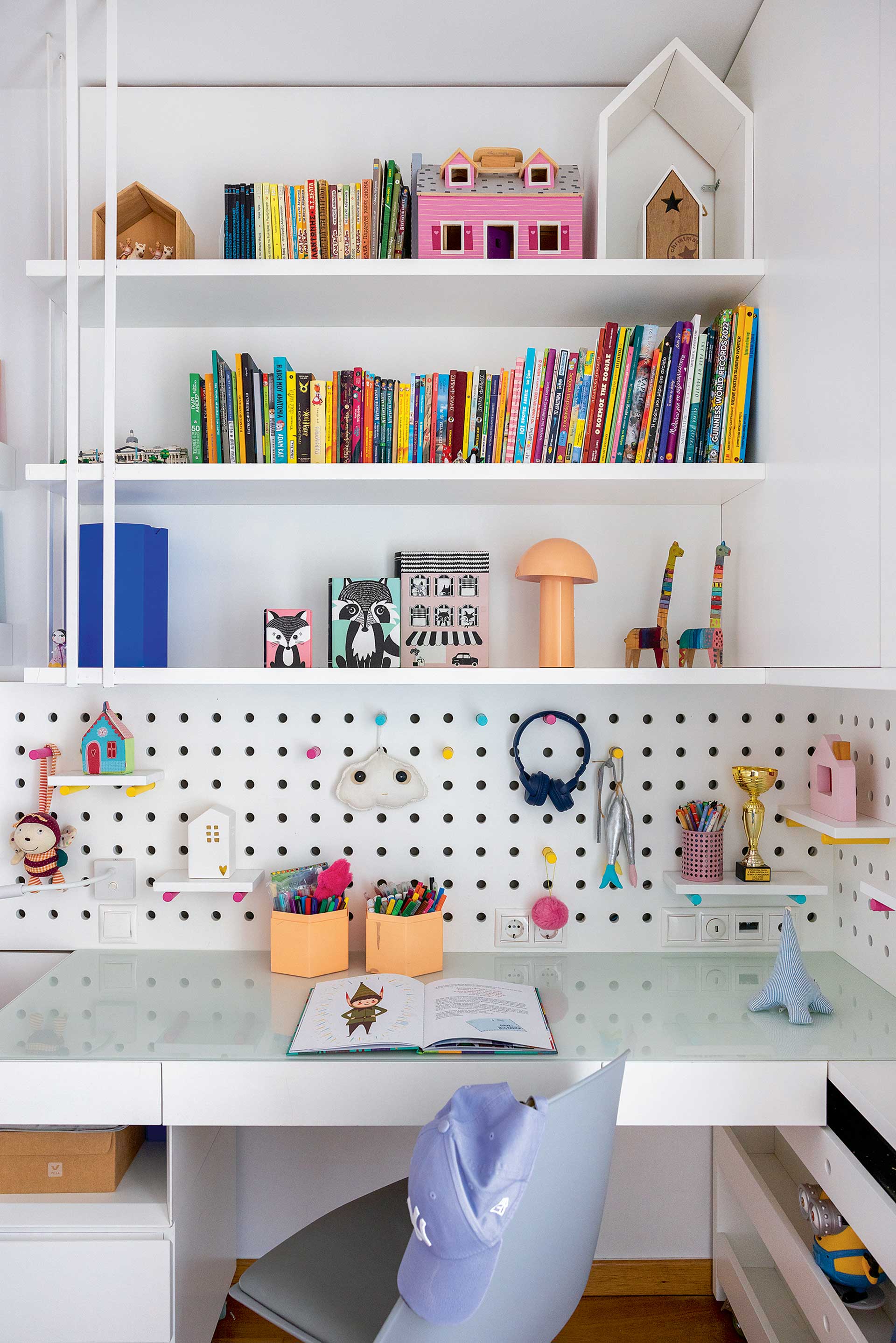 Ενα φωτεινό ρετιρέ στην Καλαμαριά-5