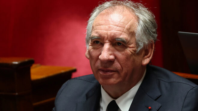 γαλλία-πολιτικοί-τριγμοί-μετά-την-πρό-563595277