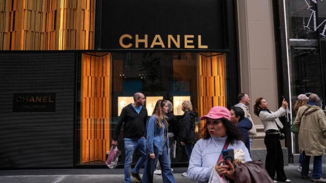 ο-πληθωρισμός-της-απληστίας-απειλεί-dior-cha-563637715