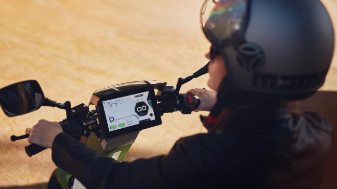 στη-μάχη-της-ηλεκτροκίνησης-το-ελληνι-563642053