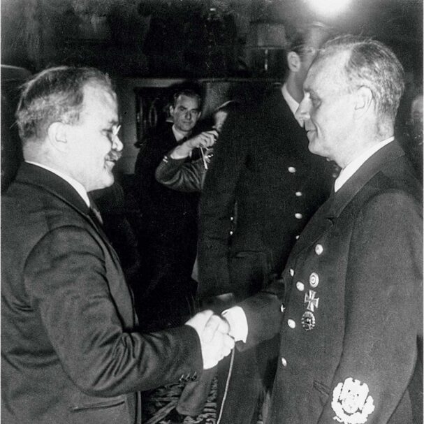 περιπέτειες-ενός-ύμνου-563618851