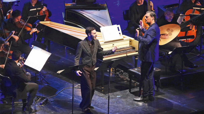 λαμπερή-ανάσταση-από-την-καμεράτα-563631667