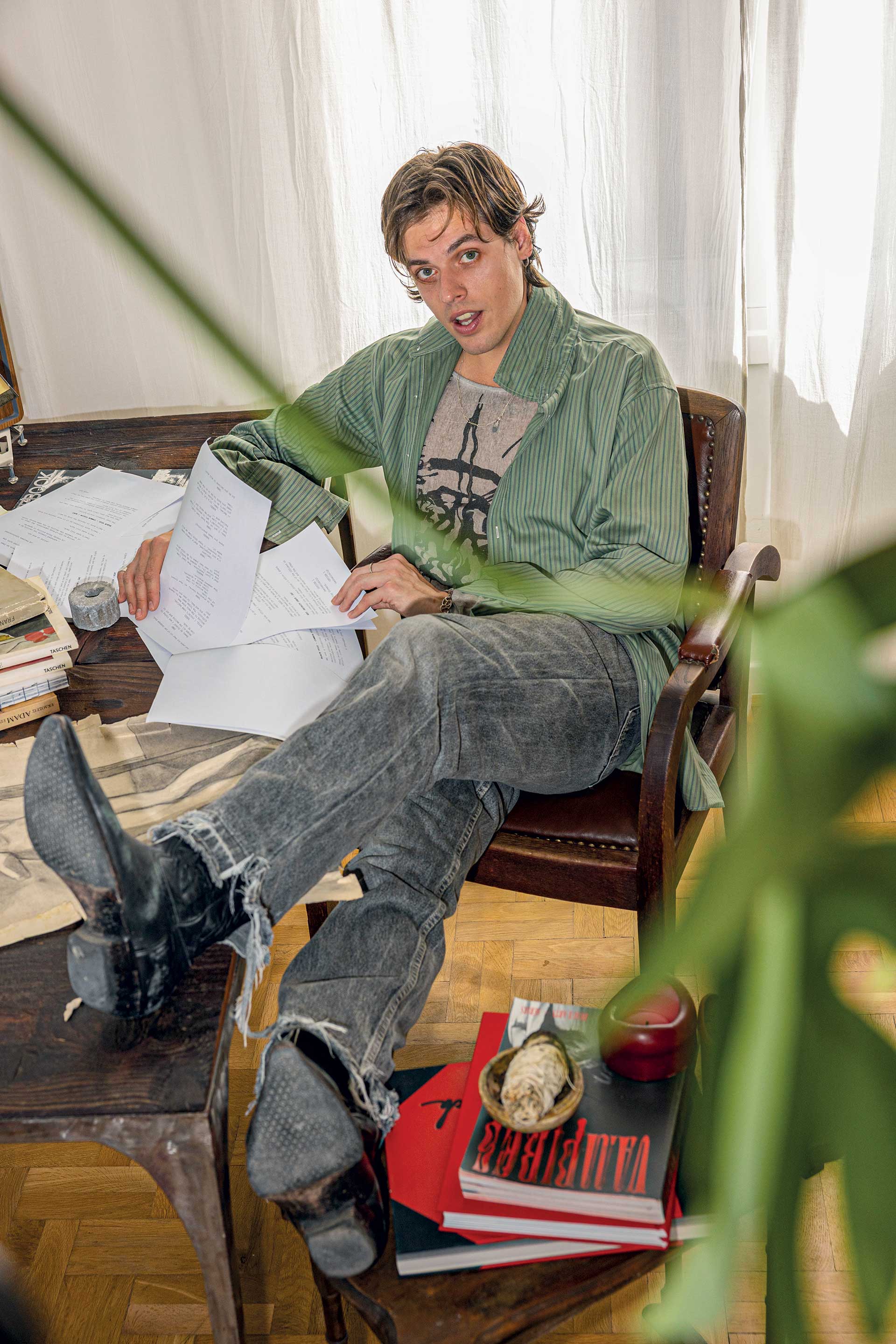 Αυτό είναι ίσως το πιο όμορφα «παράξενο» σπίτι της Κυψέλης-1