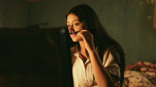 ενα-πορτρέτο-στην-καρδιά-της-ερήμου-563631670