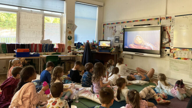 νέα-μόδα-τα-sleepovers-στα-σχολεία-μετατρέπο-563611444