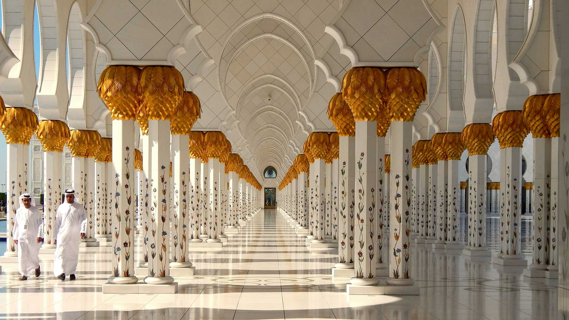 Αμπου Ντάμπι: Μπάσκετ, ουρανοξύστες και ρόλερ κόστερ-3