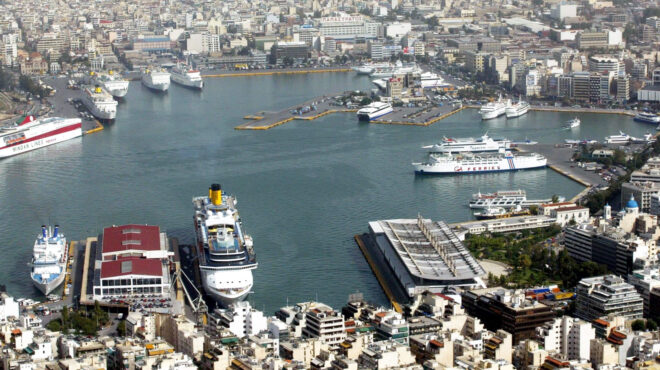 ερευνα-στον-κλάδο-της-ακτοπλοΐας-ξεκι-563600839