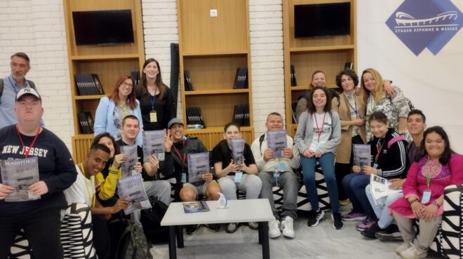 εφημερίδα-μαθητική-βραβείο-σε-νεαρ-563600296