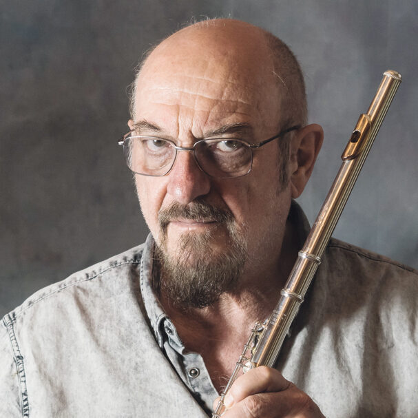 ιαν-άντερσον-τίποτα-δεν-μένει-για-πάντ-563629111