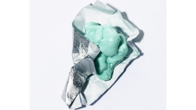 ζυγίζοντας-τα-θετικά-και-αρνητικά-από-563626069