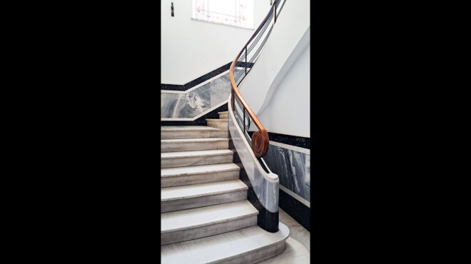 οι-αρ-ντεκό-είσοδοι-της-κυψέλης-563629165