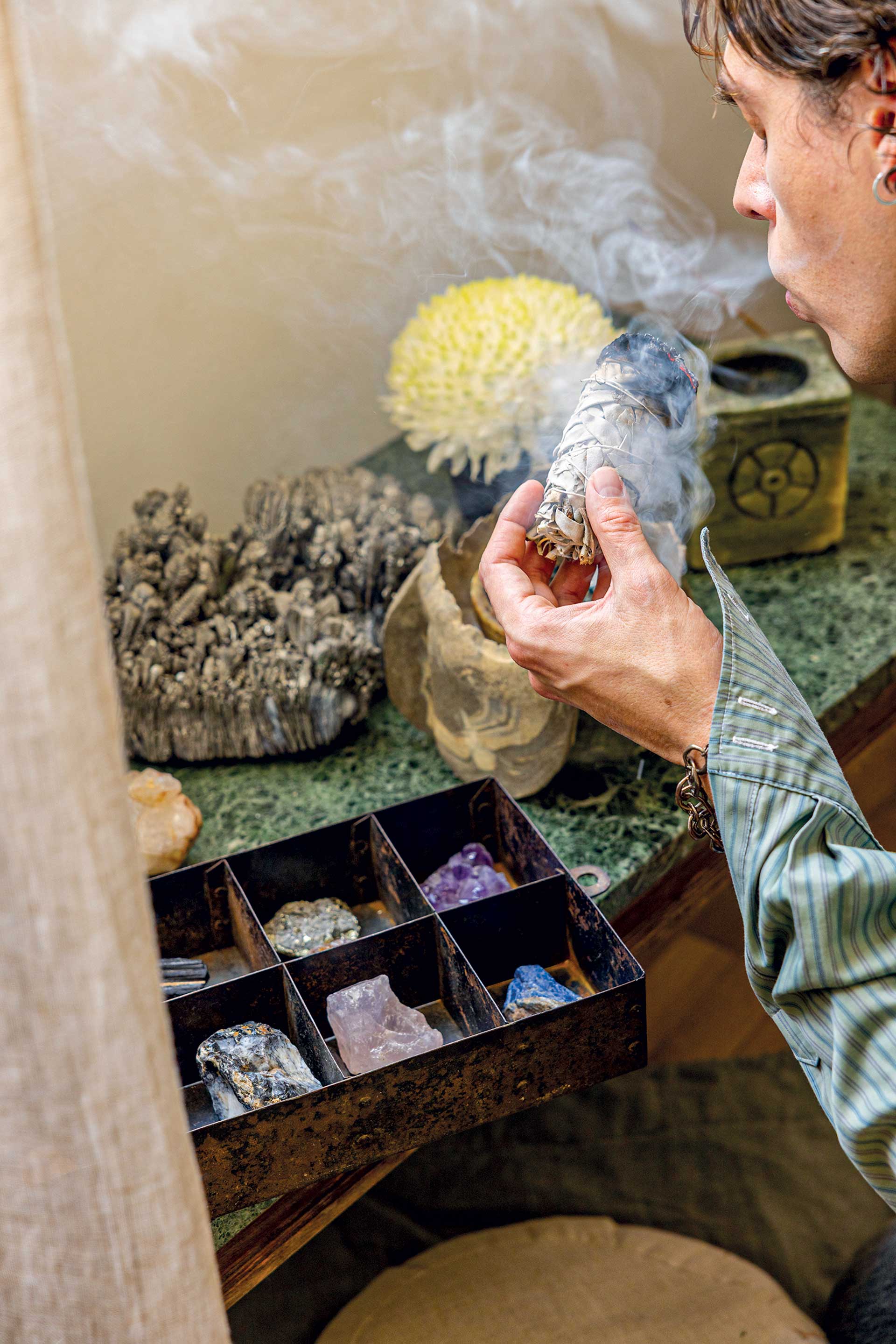 Αυτό είναι ίσως το πιο όμορφα «παράξενο» σπίτι της Κυψέλης-7