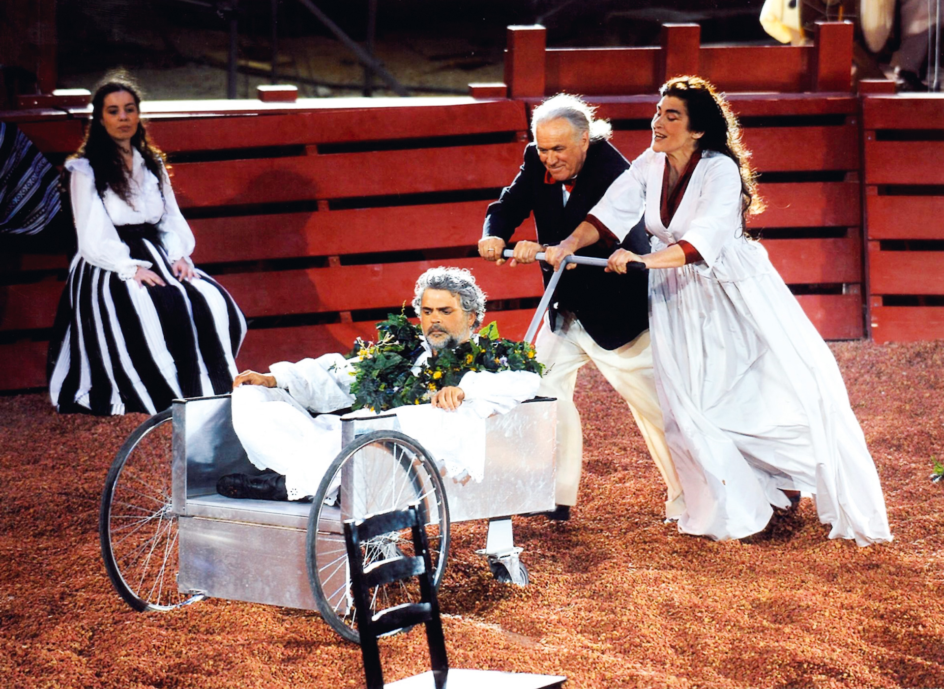 Η μονοκρατορία του Εθνικού και η εθνική σταρ-1