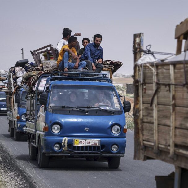 αχμέτ-νταβούτογλου-στην-κ-είχαμε-φτ-563630176