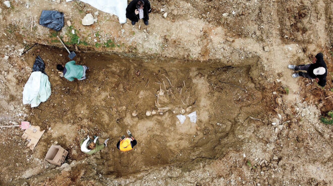 μιλούν-οι-τάφοι-του-γεντί-κουλέ-563618881