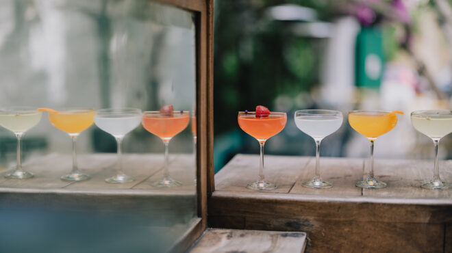 το-line-καλεί-έξι-μπαρ-του-κόσμου-στο-μεταλ-563591704