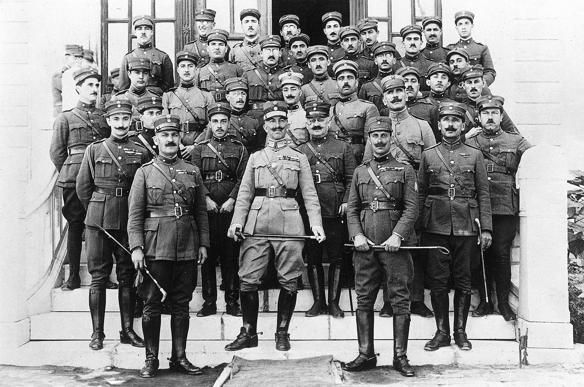 Στυλιανός Γονατάς – Από τα πεδία των μαχών στην πολιτική κονίστρα-5