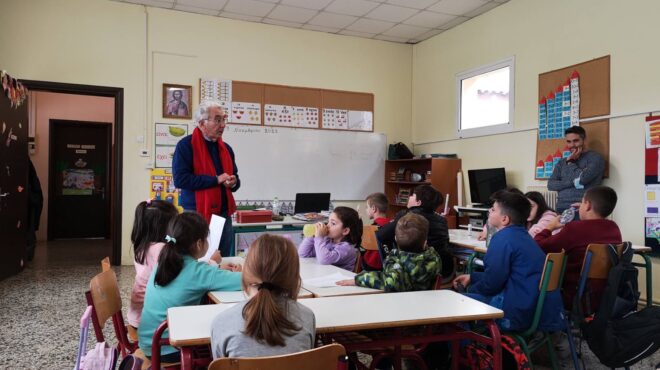 το-κολλέγιο-της-κερασιάς-βοηθώντα-563600314