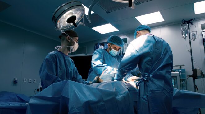 aπλήρωτοι-5-μήνες-για-απογευματινά-χειρ-563591896