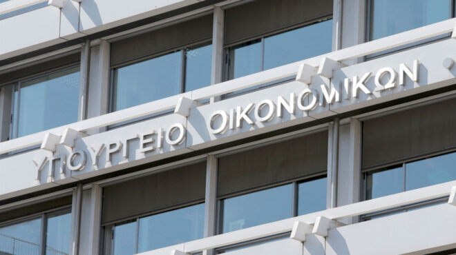 τελεσίγραφο-από-την-ααδε-σε-μεγάλους-ο-563623648