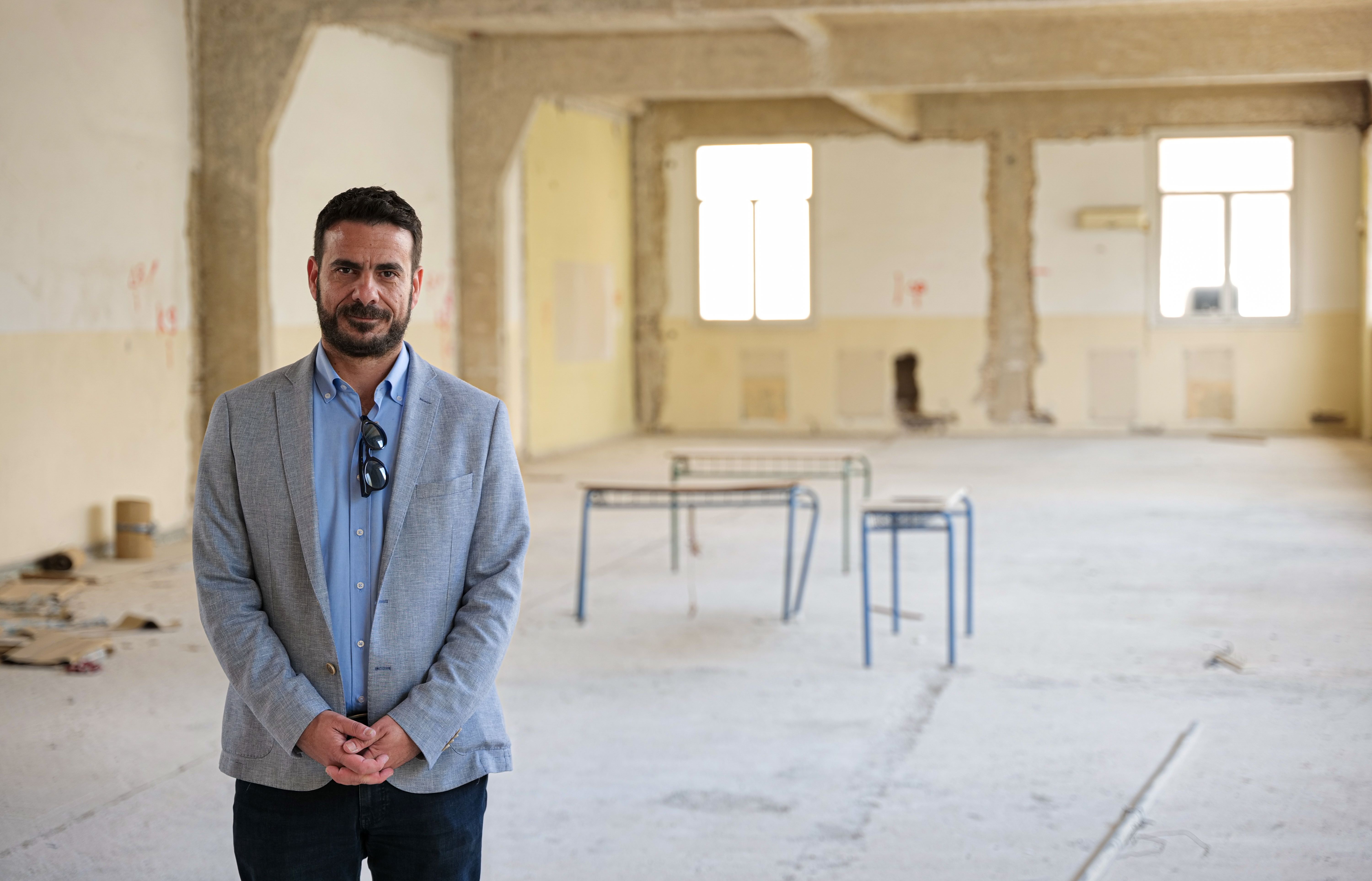 Το Καλλιτεχνικό Γυμνάσιο βρίσκει στέγη στο εμβληματικό διατηρητέο των Εξαρχείων – Φωτορεπορτάζ της «Κ»-5