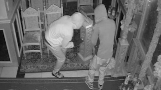 εξαρθρώθηκε-συμμορία-που-ξάφριζε-εκκ-563615482