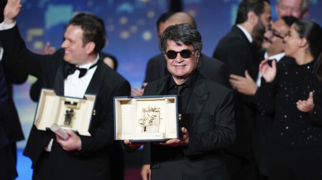 κάννες-χρυσός-φοίνικας-στην-ιρανική-τ-563631691