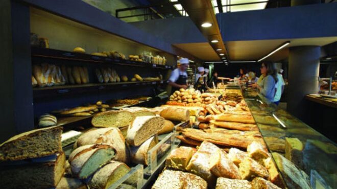 η-καραμολέγκος-πούλησε-παραγωγική-563596975