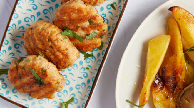 κοτοκεφτεδάκια-στο-γκριλ-563625757