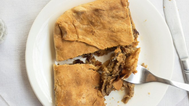 κρεμμυδόπιτα-από-την-κέρκυρα-563591005