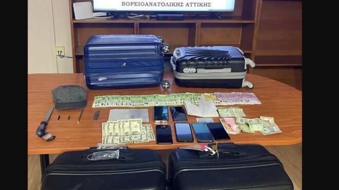 τρύπησαν-τα-λάστιχά-του-ιχ-τον-ακολούθ-563618461