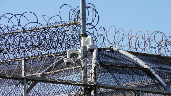 ηπα-εννέα-μετανάστες-νεκροί-υπό-κράτη-563612893