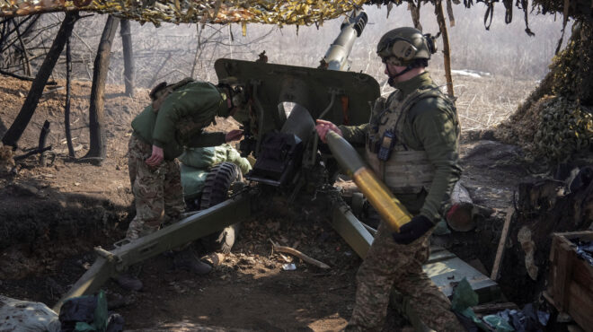 ουκρανία-διπλωματική-κούρσα-για-τη-563606971