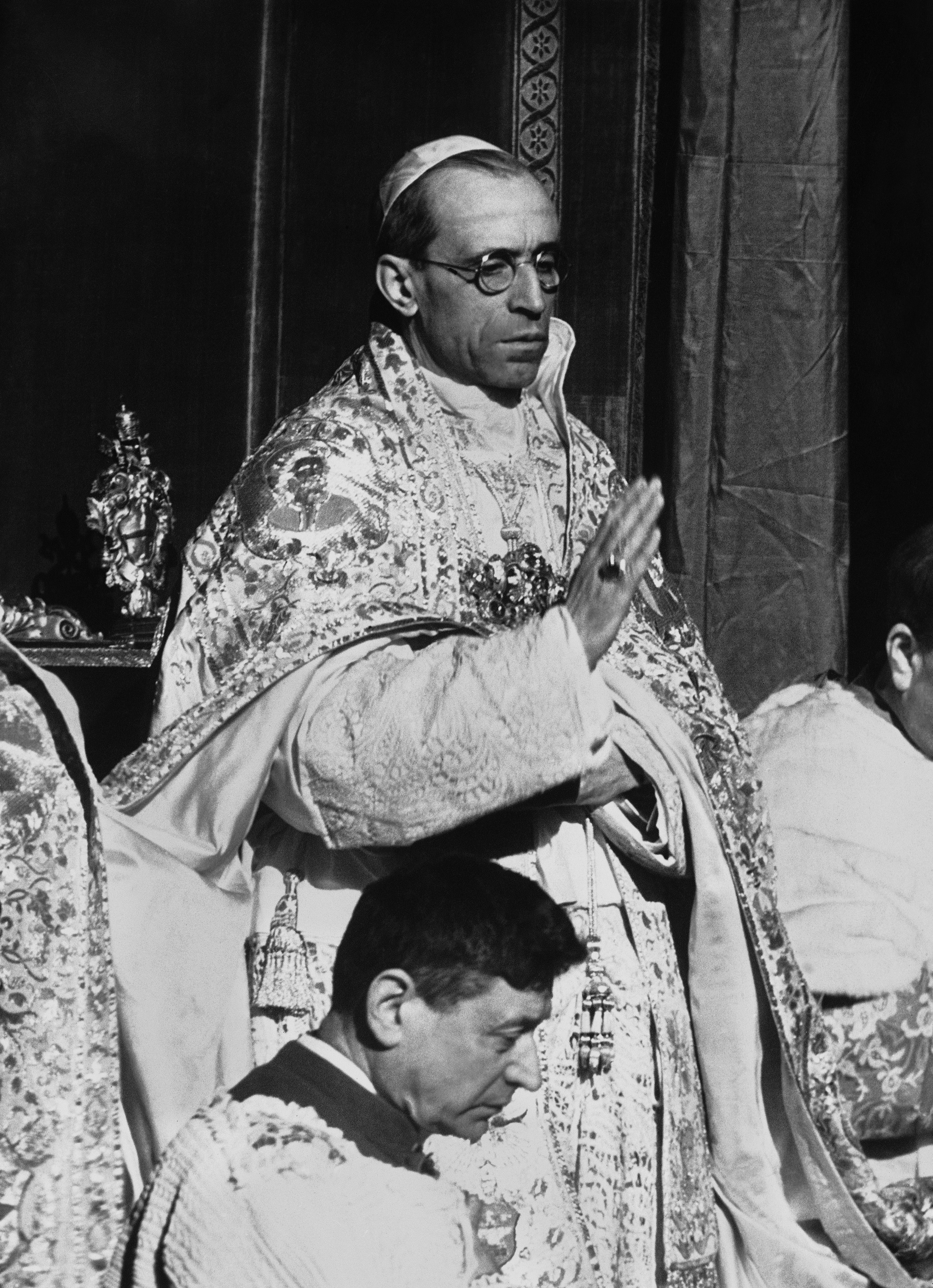 Γιατί οι Πάπες «ξαναβαφτίζονται»; Τα δημοφιλέστερα παπικά ονόματα και τα «απαγορευτικά»-2