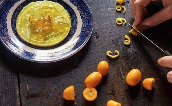 πανακότα-με-ζελέ-σαμπάνιας-και-ζαχαρω-563607061