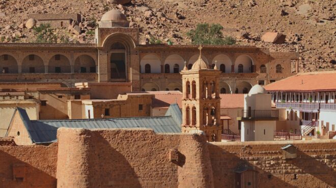 μονή-σινά-λουκέτο-σε-18-αιώνες-αδιάκο-563639188