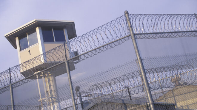 ηπα-eντεκα-κρατούμενοι-δραπέτευσαν-απ-563617129