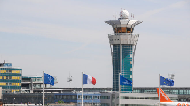 παρίσι-ακυρώθηκε-το-40-των-πτήσεων-μετά-563619505