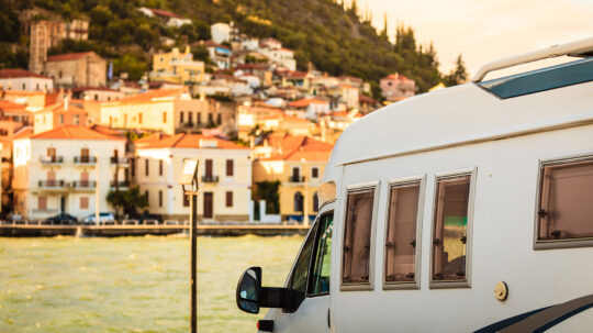 Ολη η αλήθεια για τα αυτοκινούμενα τροχόσπιτα