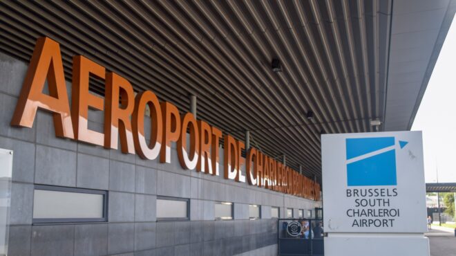βέλγιο-καθηλωμένες-οι-πτήσεις-στο-αερ-563609428