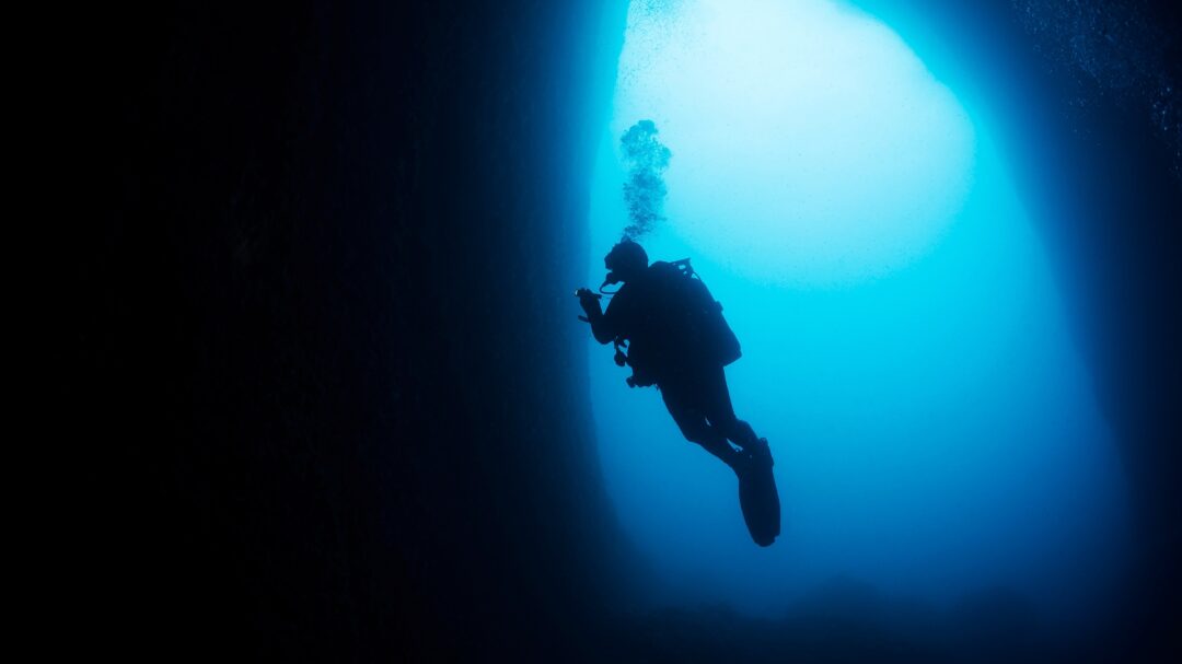 ωκεανοί-το-99999-του-παγκόσμιου-βυθού-παρα-563601028