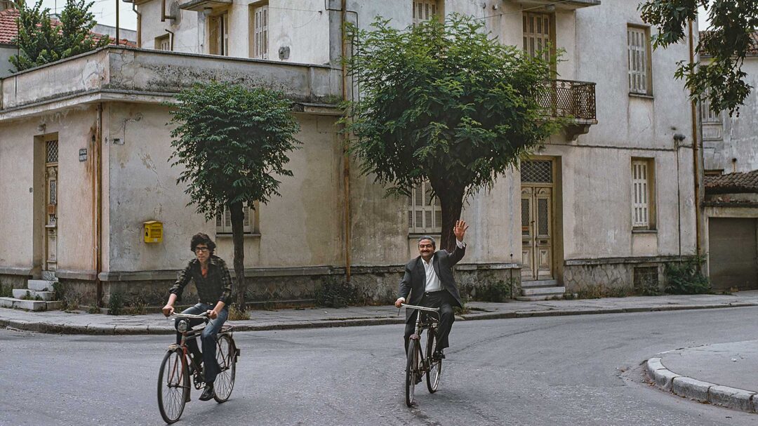 γεώργιος-μανωλάκης-ο-γιατρός-που-κατέ-563621935