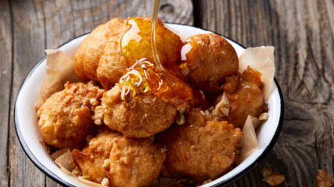 λουκουμάδες-563640028