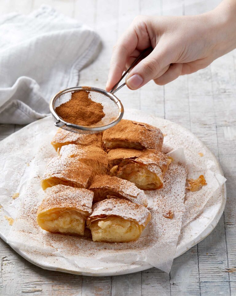 vegan-μπουγάτσα-563630977