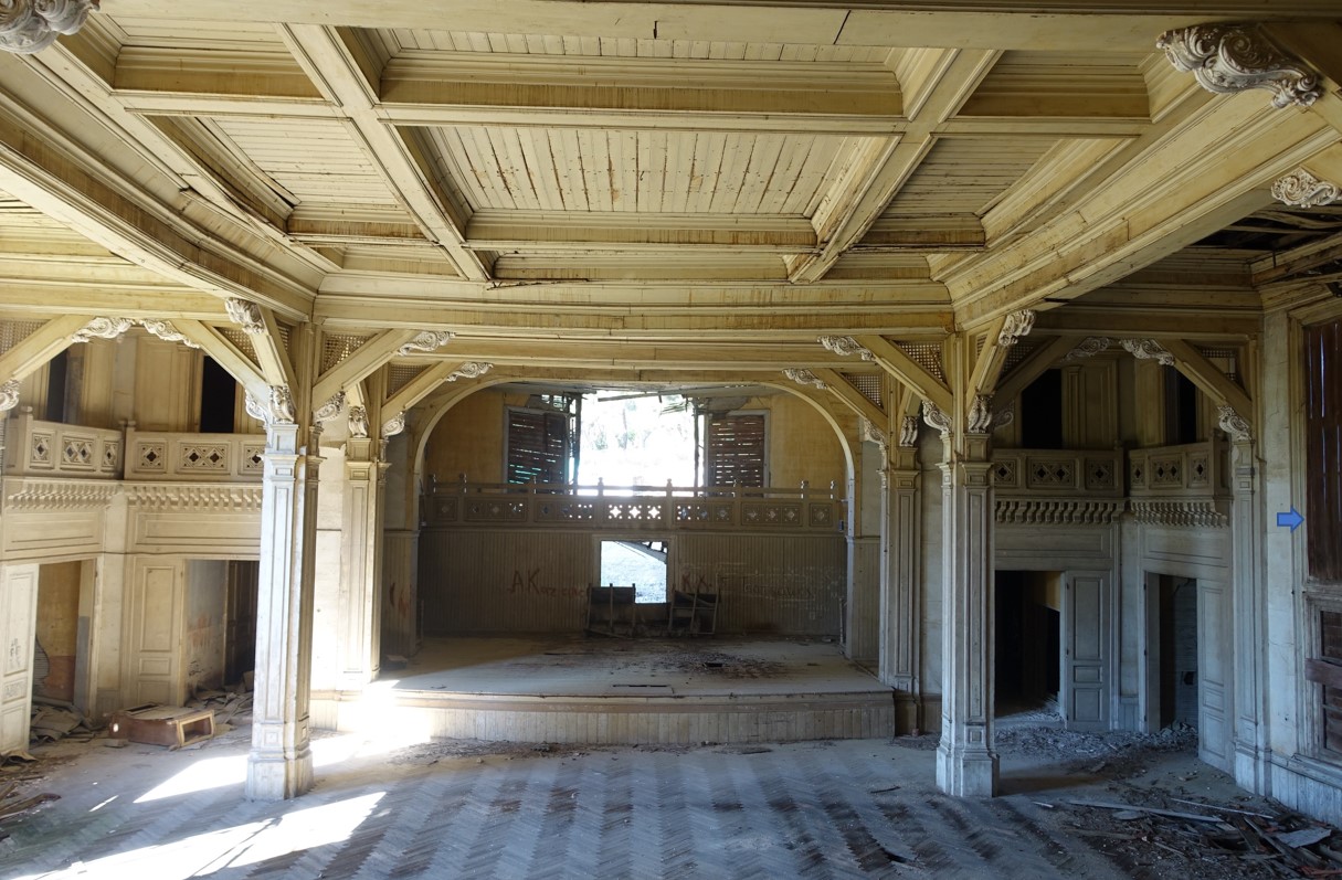 «Το κτίριο κάνει υπομονή εδώ και 60 χρόνια – Εμείς δεν βρήκαμε άλλον τρόπο να το αξιοποιήσουμε»-4